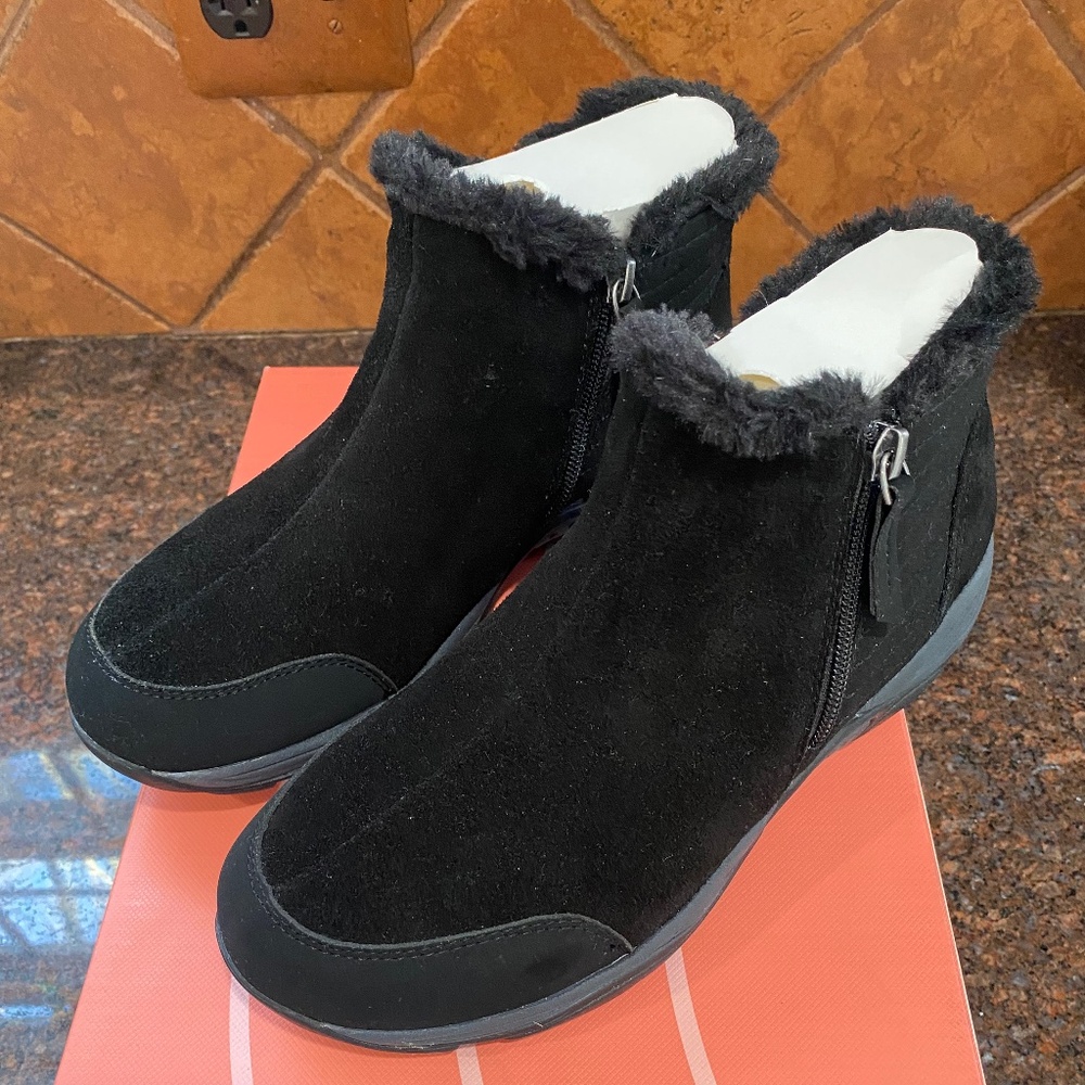 Easy Spirit Elinor Women’s Boot 9M. BlackBlack